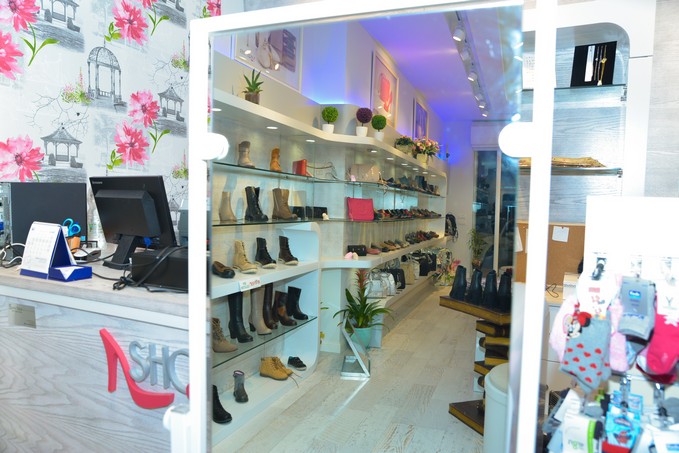 حملة تنويلات هائلة في محل shoes fever